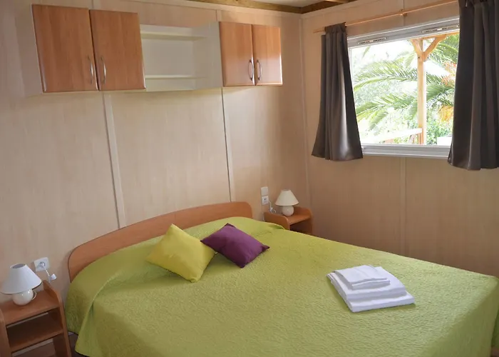 Casarina Vakantiepark Bonifacio (Corsica)