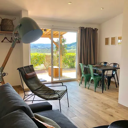 Casarina Tatil parkı Bonifacio (Corsica)
