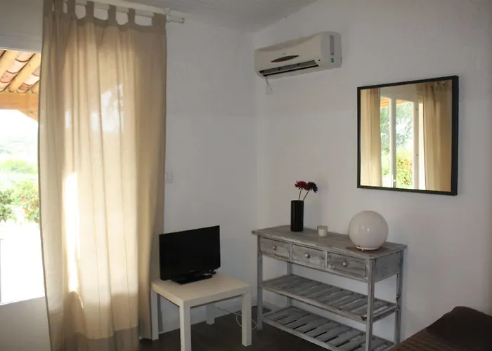 Casarina Bonifacio (Corsica)